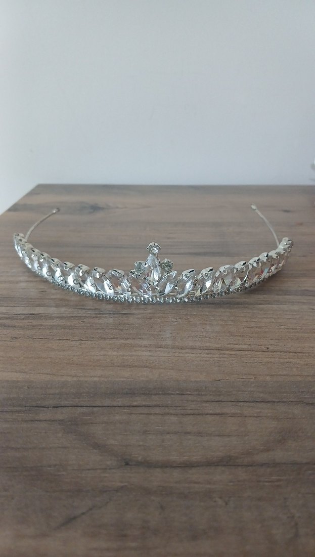 Beyaz Parlak Taşlı Gelin Tacı - Görsel 2