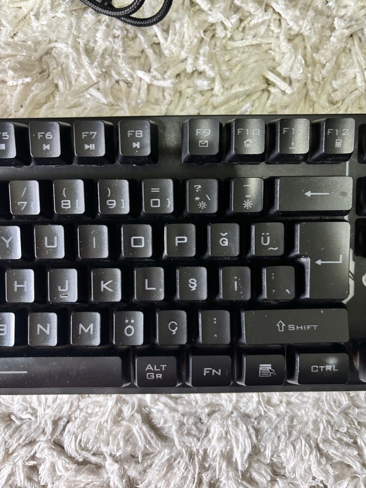 RAMPAGE KLAVYE AZ KULLANILMIS - Görsel 3