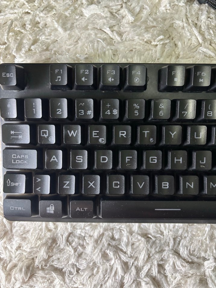 RAMPAGE KLAVYE AZ KULLANILMIS - Görsel 2