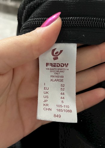 Fermuarlı Yüksek Yakalı Siyah Yağmurluk - Görsel 7