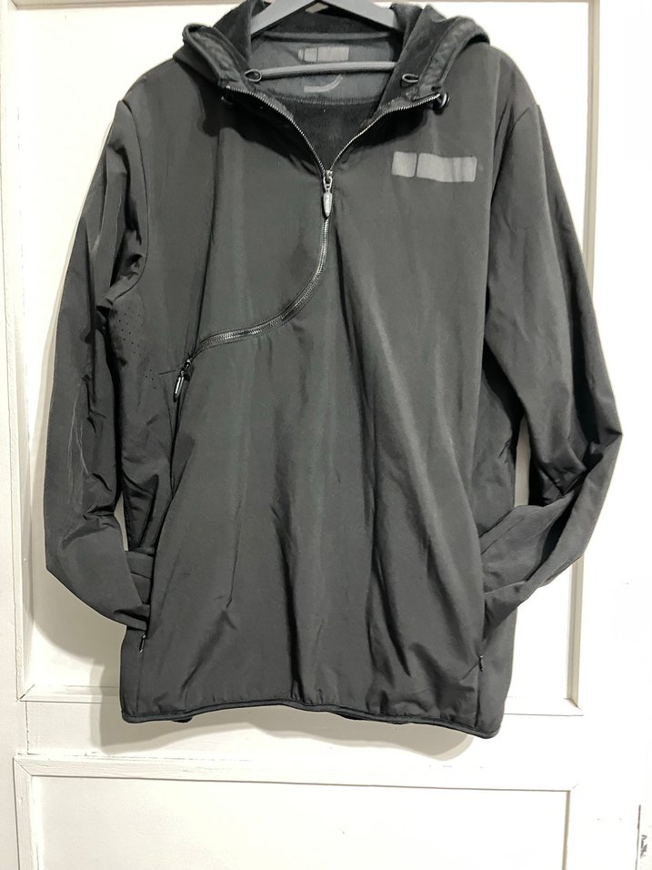 Fermuarlı Yüksek Yakalı Siyah Yağmurluk - Görsel 5