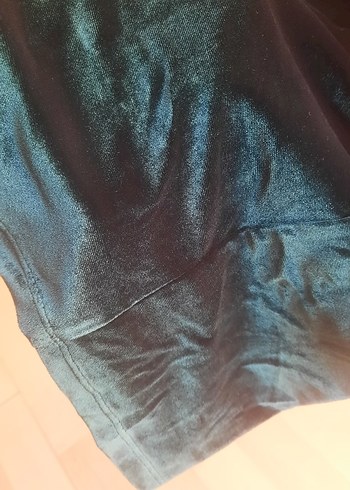 Kısa Kollu zümrüt yeşili Midi kadife Elbise - Görsel 4