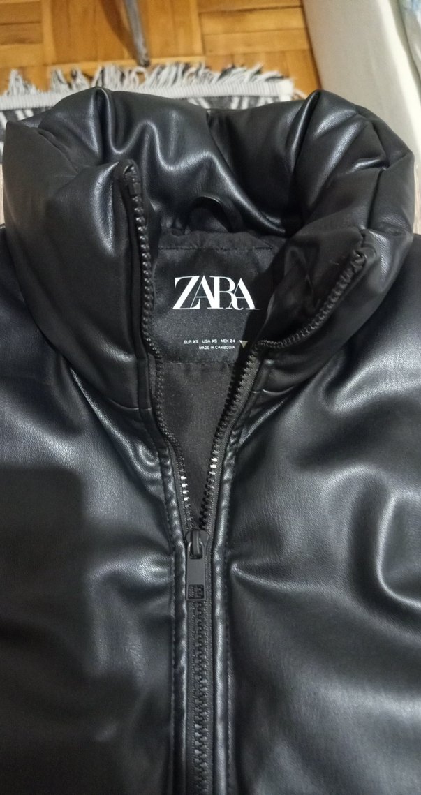 Siyah Deri Fermuarlı Yüksek Yaka Kadın Yelek - Görsel 2