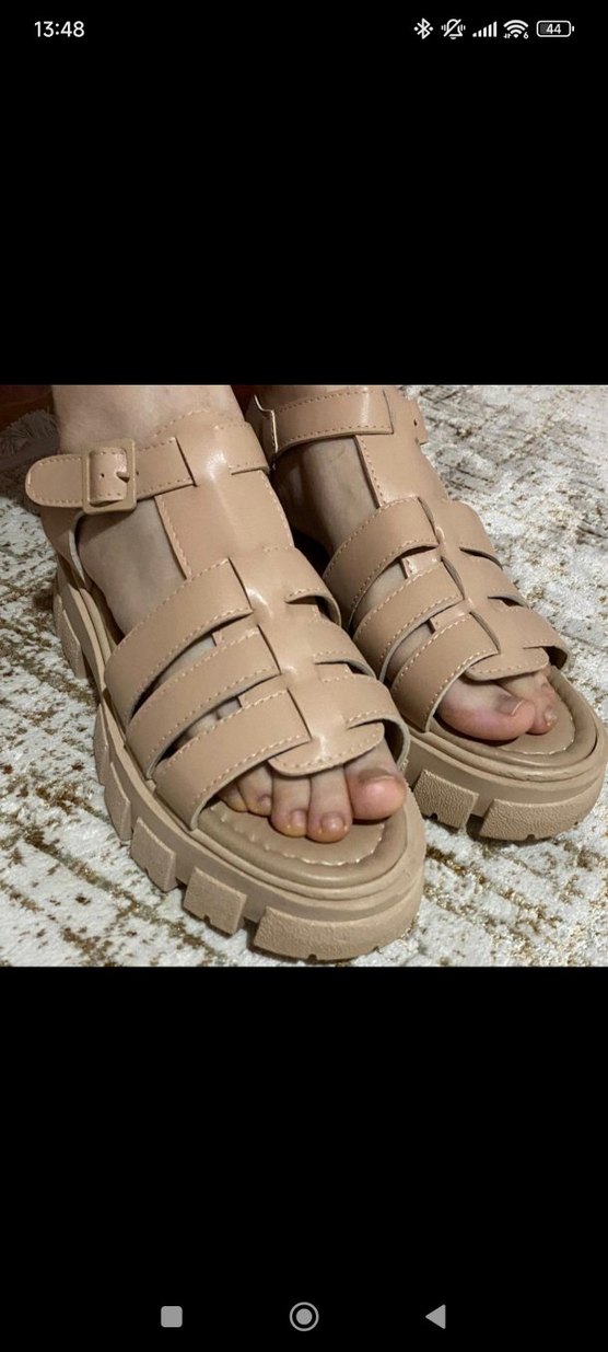 Bej Platform Topuklu Kadın Sandalet - Görsel 3