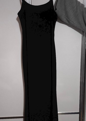 Siyah uzun ince askılı Elbise - Görsel 2