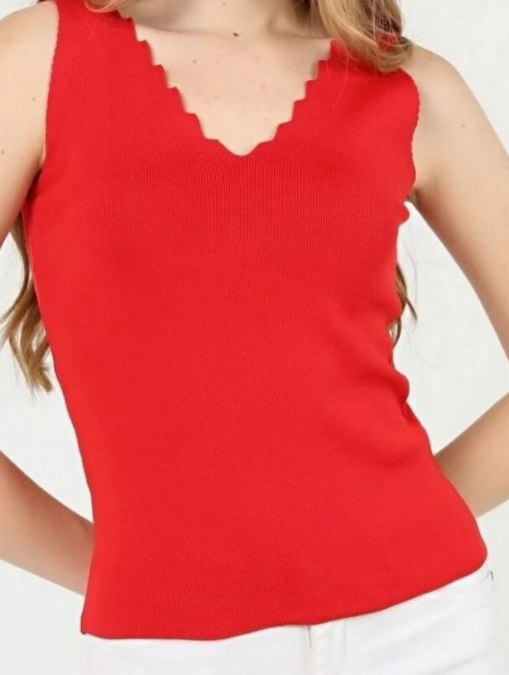 Kahverengi, Kırmızı, Saks Mavisi 3 adet V yaka triko - Görsel 2