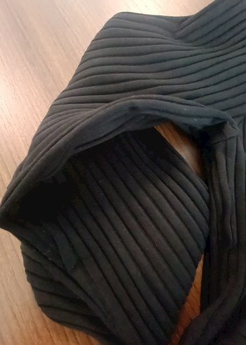 Parmak geçmeli esnek fitilli triko  siyah uzun kollu elbise - Görsel 4