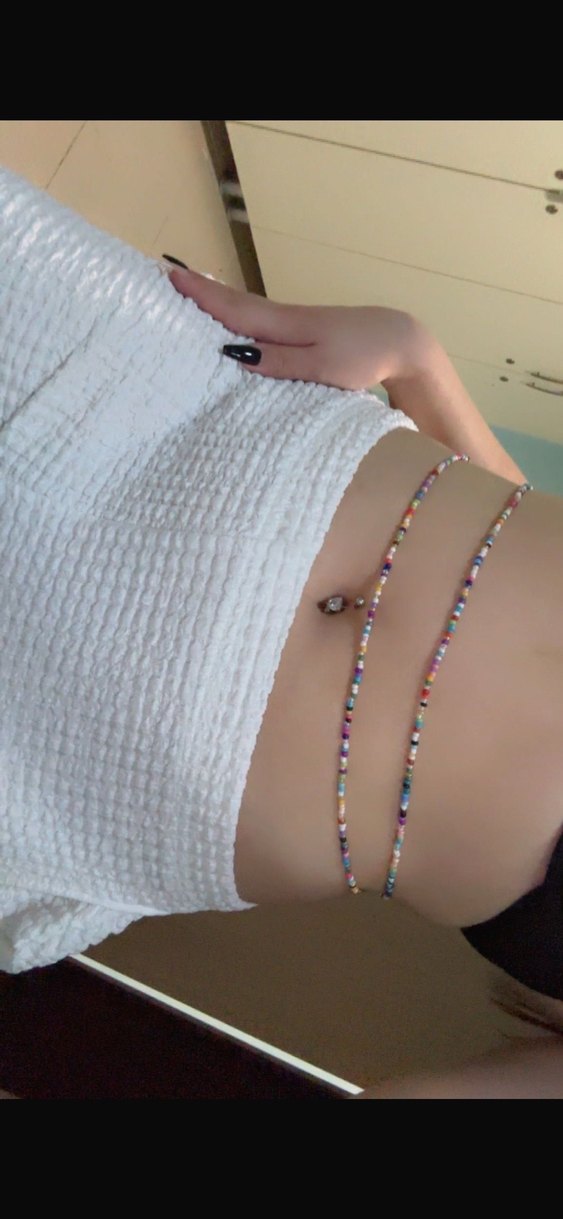 Işıltılı Beyaz Kadın Vücut Zinciri - Görsel 2