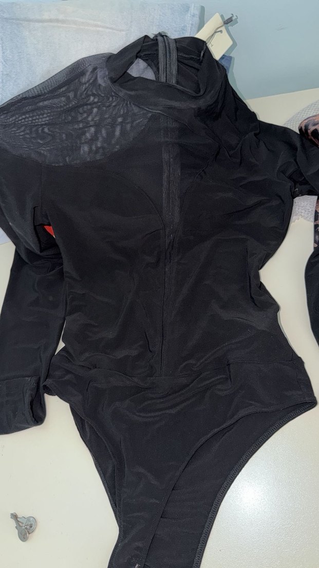 Siyah Transparan DetayBluz - Görsel 2