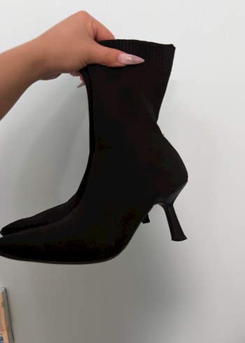 Siyah Stiletto Topuklu Kadın Bot - Görsel 2