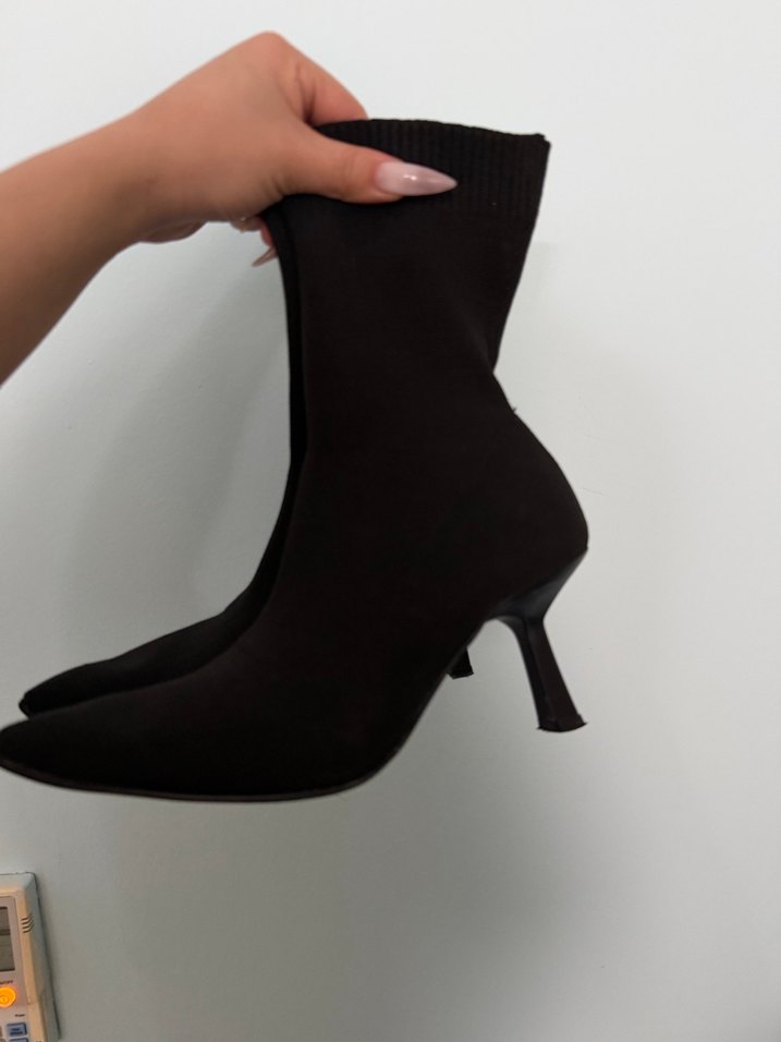 Siyah Stiletto Topuklu Kadın Bot - Görsel 2