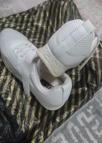 Kadın Beyaz Spor Ayakkabı Cırt Cırtlı - Görsel 7