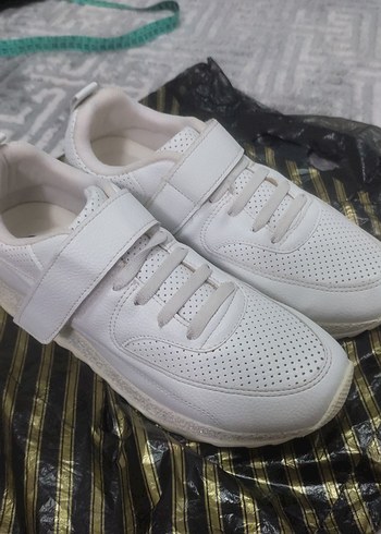 Kadın Beyaz Spor Ayakkabı Cırt Cırtlı - Görsel 2