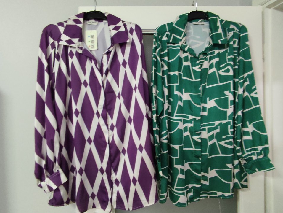 Desenli Uzun Kollu V Yakalı Gömlek - Görsel 2