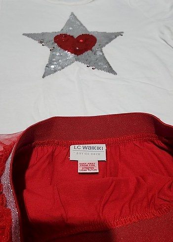 Kız Çocuk Kırmızı Fırfırlı Etek ve beyaz yıldızlı blüz - Görsel 2