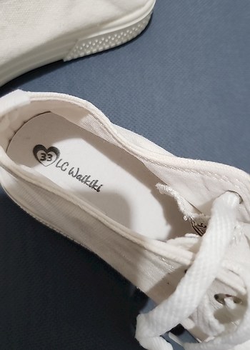 Beyaz Minimalist Çocuk Spor Ayakkabı - Görsel 2