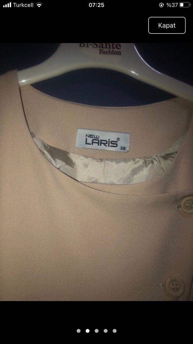 Bej Düğmeli Kolsuz Mini Yelek - Görsel 2