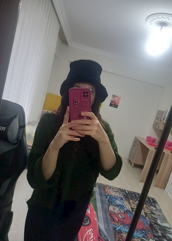 Siyah Kadın Şapka - Rahat ve Şık - Görsel 2