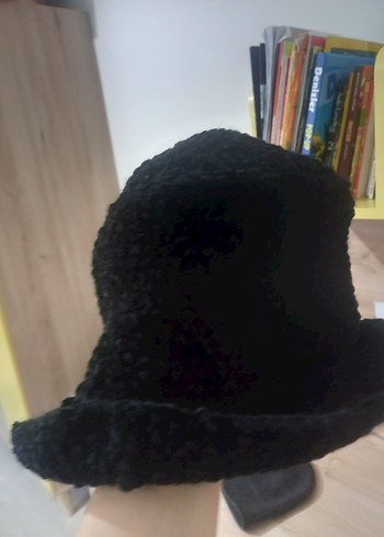 Siyah Kadın Şapka - Rahat ve Şık - Görsel 4