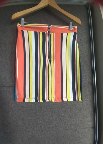 Çizgili Renkli Midi Etek - Görsel 3