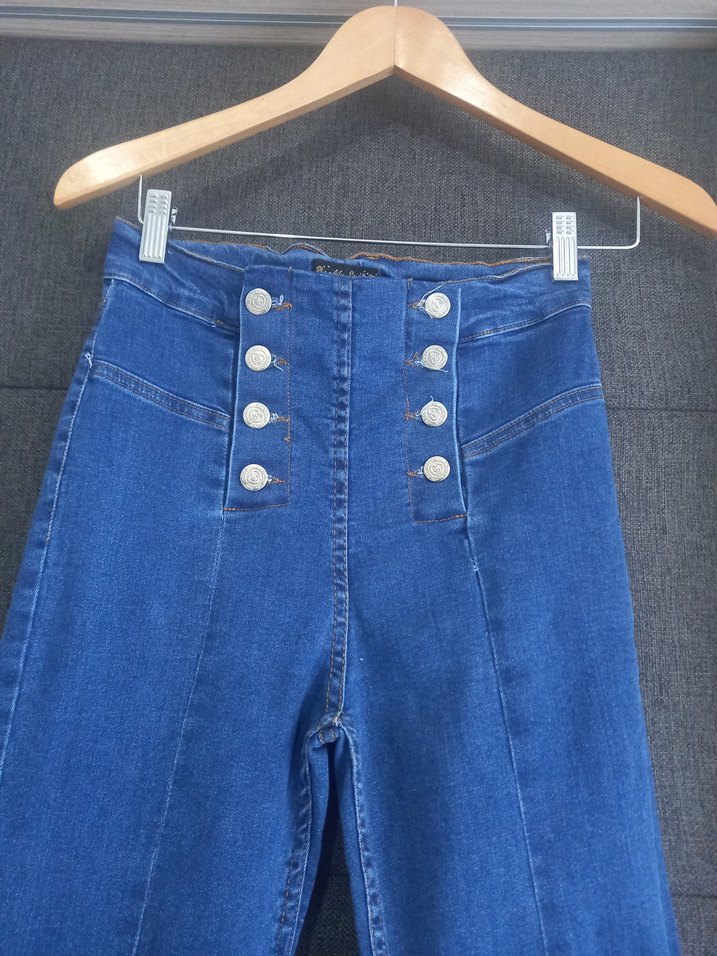 Düğmeli Lacivert Midi Kadın Kot Pantolon - Görsel 3