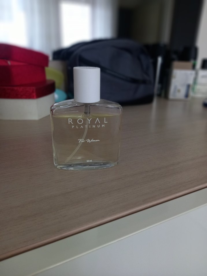 Royal Platinum Kadın Parfümü 50 ml - Görsel 4
