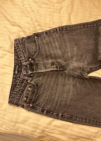 Zara Gri Düğmeli Regular Fit Kadın Denim Pantolon - Görsel 3
