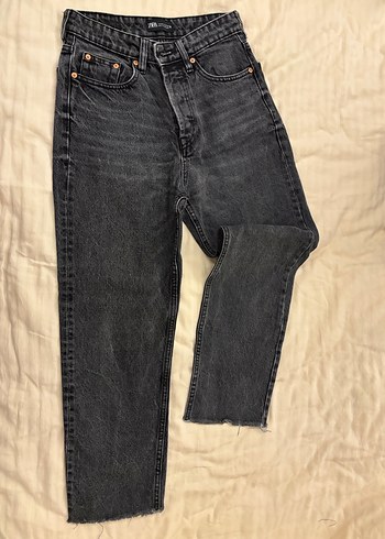 Zara Gri Düğmeli Regular Fit Kadın Denim Pantolon - Görsel 4