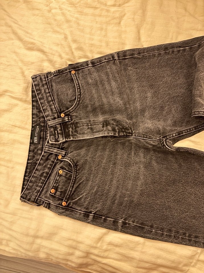Zara Gri Düğmeli Regular Fit Kadın Denim Pantolon - Görsel 3