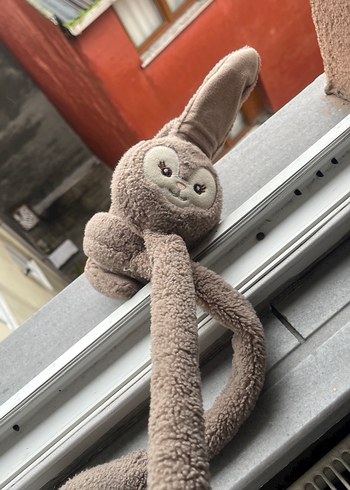 Uzun Kollu Kahverengi Peluş Oyuncak - Görsel 4