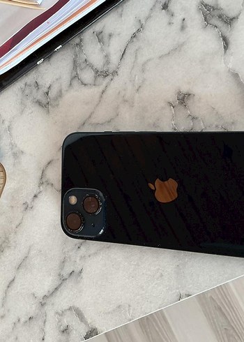 Siyah iPhone çift kamera özellikli - Görsel 4