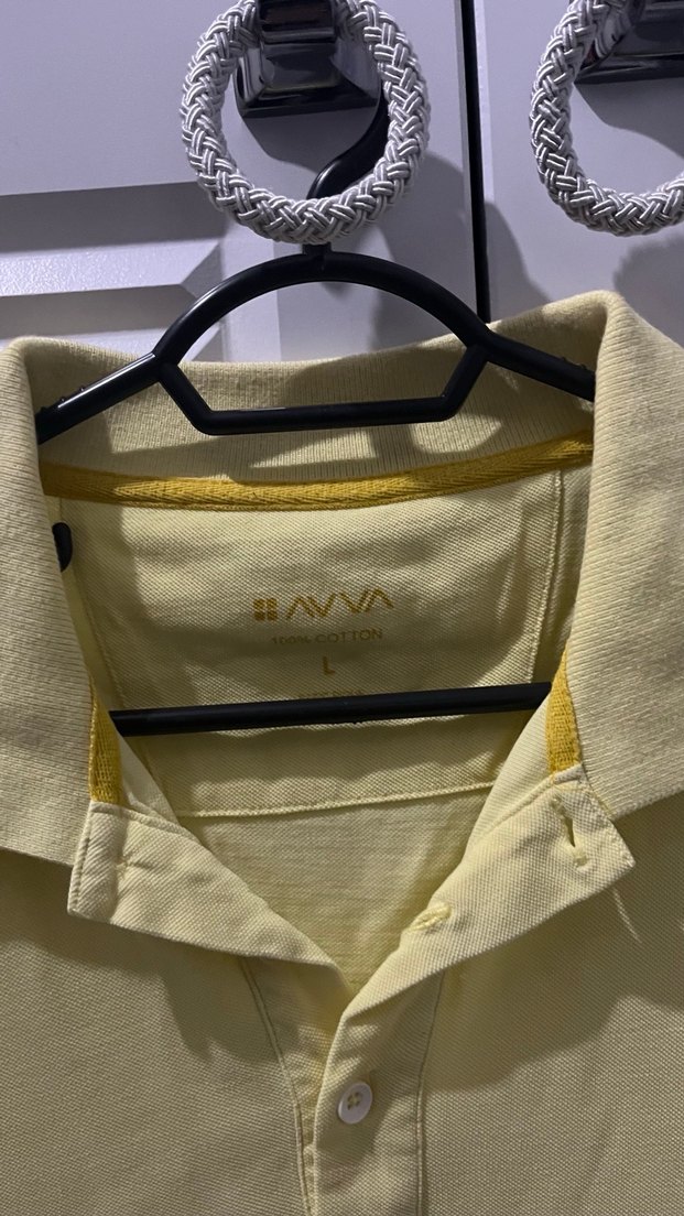 Sarı Düğmeli Kısa Kollu Polo Tişört - Görsel 3