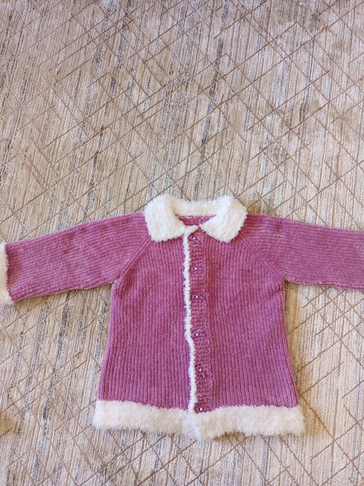 Kız Çocuk Pembe Kürklü el örgüsü Hırka - Görsel 3