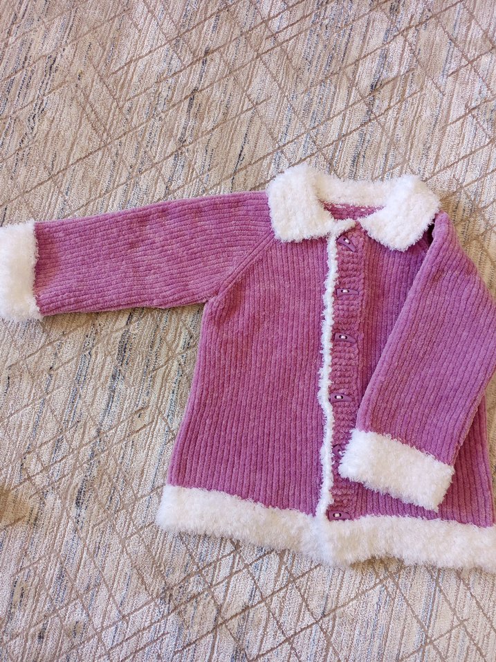 Kız Çocuk Pembe Kürklü el örgüsü Hırka - Görsel 2