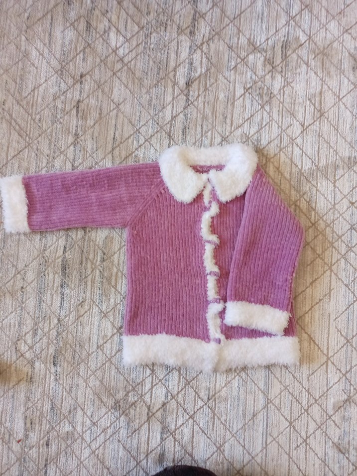Kız Çocuk Pembe Kürklü el örgüsü Hırka - Görsel 2