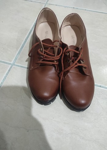 Kahverengi Deri Topuklu Klasik Kadın Ayakkabı - Görsel 4