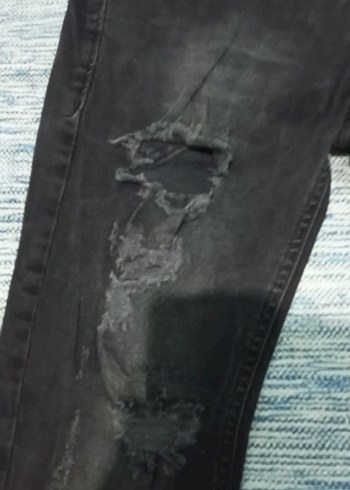 erkek siyah gri detaylı yırtmaçlı pantolon - Görsel 2