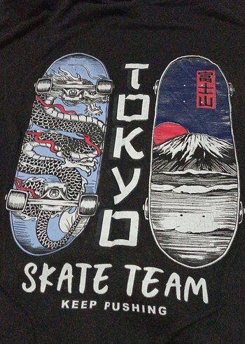 Siyah Baskılı Kısa Kollu Tişört - Görsel 4