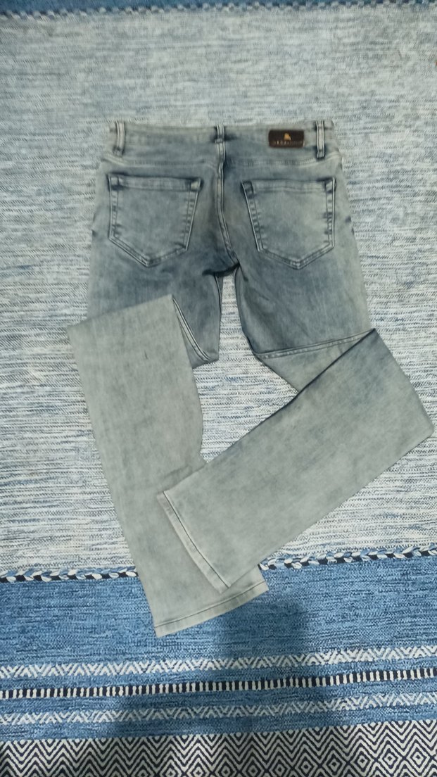 gri burberry pantolon - Görsel 3