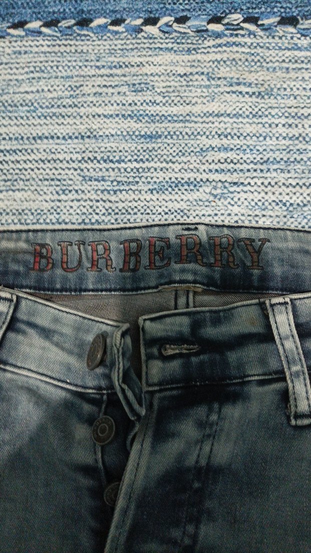 gri burberry pantolon - Görsel 2