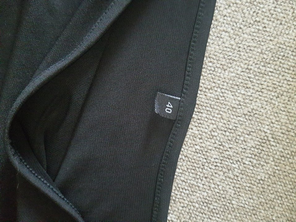 Drapeli Siyah mini elbise - Görsel 2