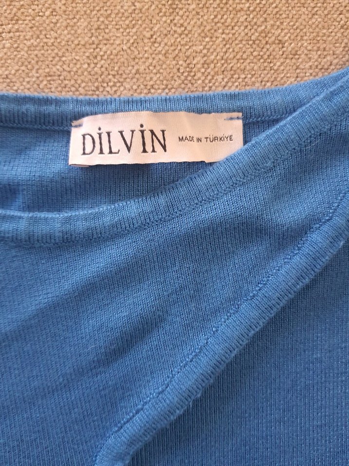 Mavi V Yaka Denim Kolsuz Crop Top - Görsel 2