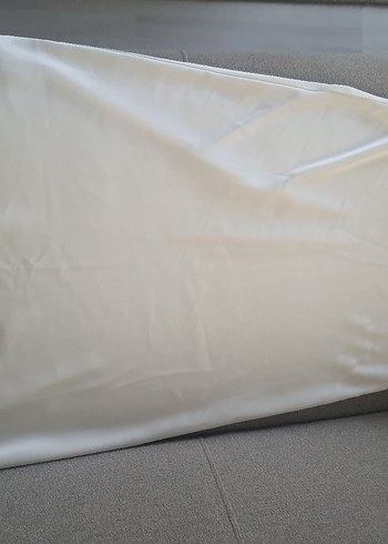 Beyaz zara saten etek - Görsel 2