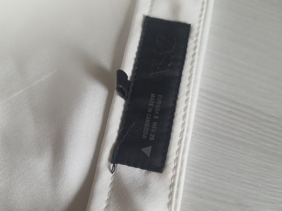 Beyaz zara saten etek - Görsel 4