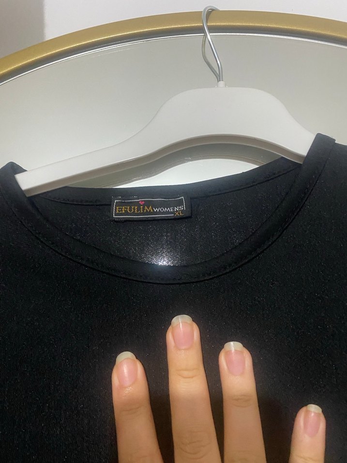 Nakış Detaylı Uzun Siyah Elbise - Görsel 3