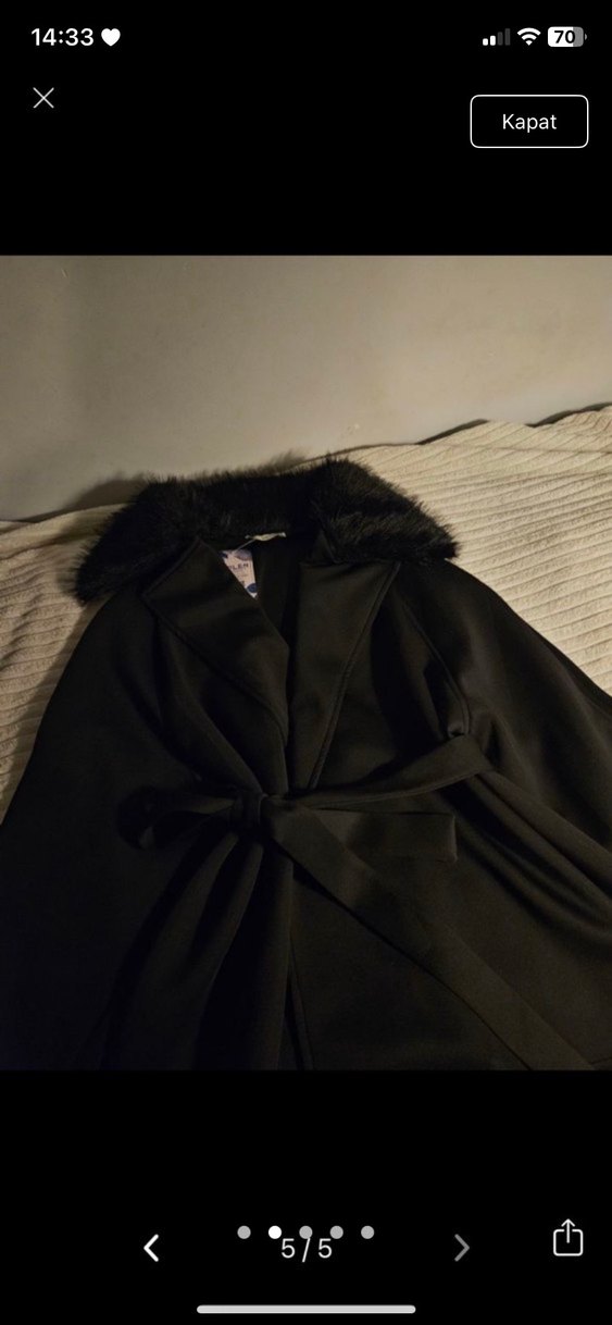 Kürk Detaylı Siyah Kısa Kadın Kaban - Görsel 2