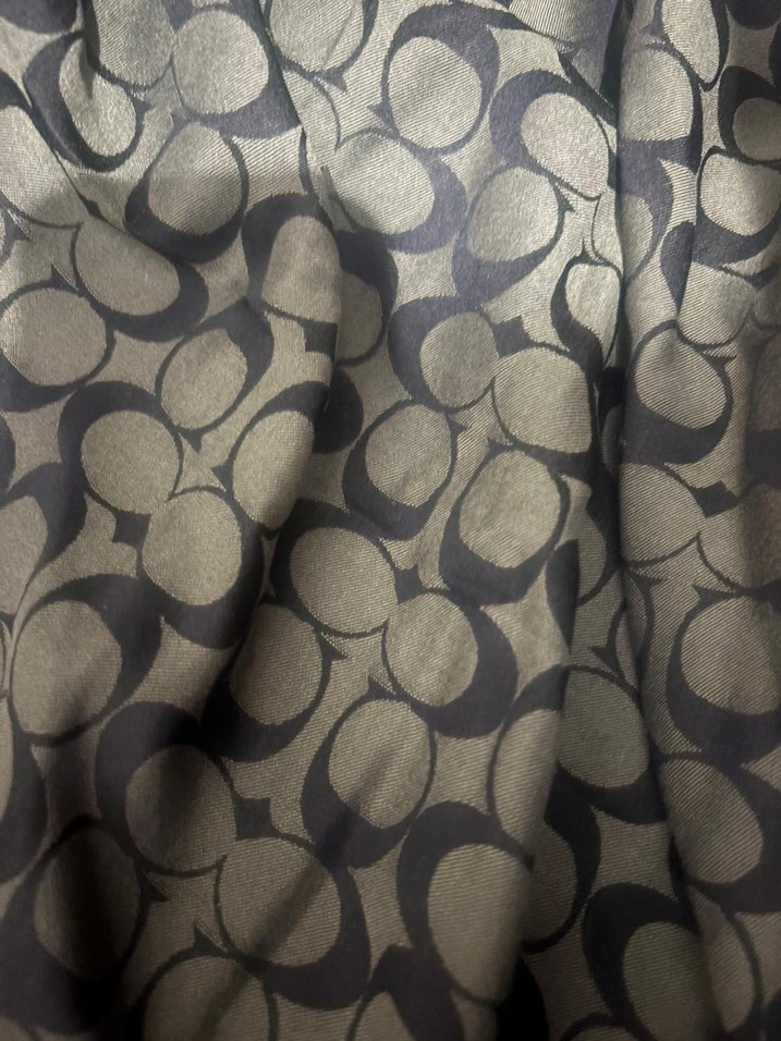 Kadın Gri Dökümlü Şal - Görsel 3