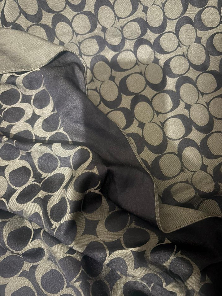 Kadın Gri Dökümlü Şal - Görsel 2