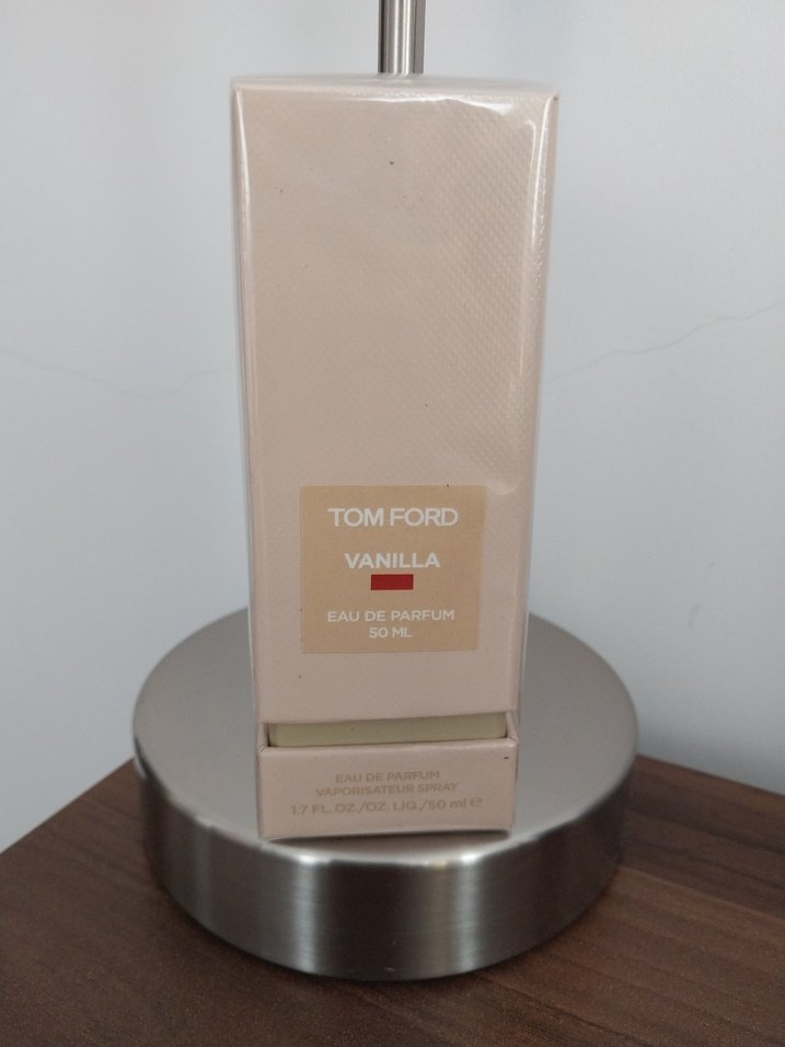 Tom Ford Vanilya Kadın Parfümü 50 ml - Görsel 5