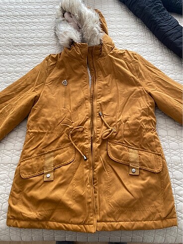 Yeni Parka mont